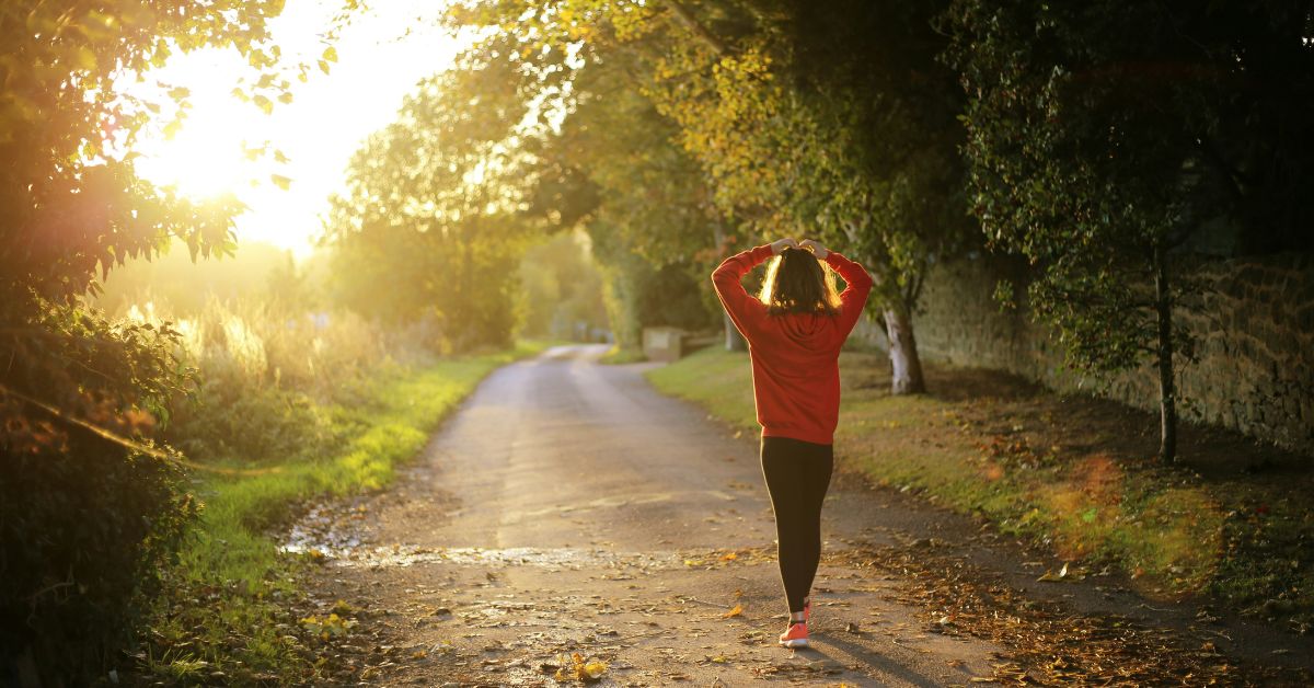 Will A 5-Minute Morning Workout Quickly Energize Your Day?